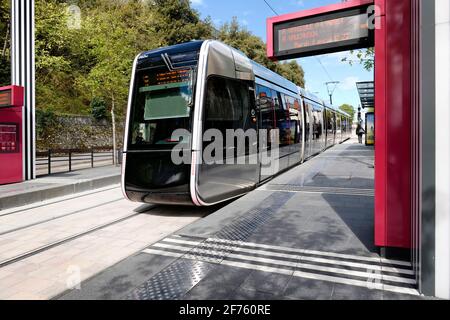 France, Indre et Loire, Tours, le tramway. Banque D'Images
