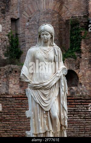 Rome, Italie. Maison des Vestal Virgins Banque D'Images