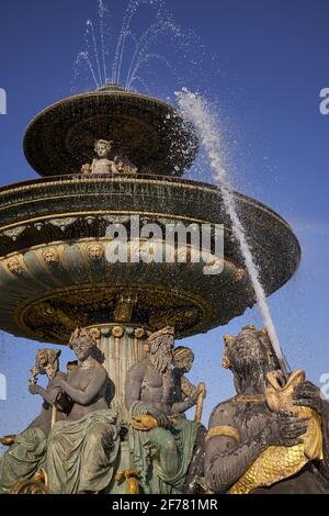 France, Paris, région classée au patrimoine mondial de l'UNESCO, place de la Concorde, Fontain des Mers de Jacques Hittorff Banque D'Images