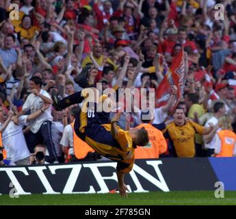 MICHEAL OWEN APRÈS LE BUT GAGNANT. L'ARSENAL FINAL DE LA COUPE FA V LIVERPOOL DANS LE MILLENNIUM STADIUM DE CARDIFF Banque D'Images