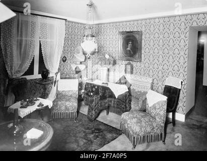 Bâtiment et séjour 'exposition à Liljevalchs Konsthall 1928.Rum mobilier des années 1880. Banque D'Images
