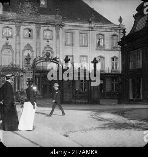 Image d'icône de Skiopty avec motifs d'Amalienborg, Palais Royal, Copenhague. L'image a été stockée en carton étiqueté Kjöpenhamn. 1. Banque D'Images