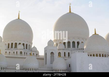 La mosquée Sheikh Zayed à Abu Dhabi, Émirats arabes Unis. Banque D'Images