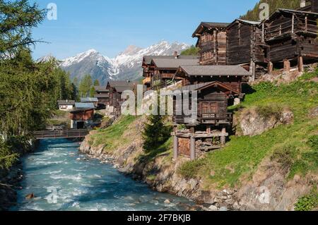 Vilalge Blatten dans la vallée du Loetschental, Suisse, Valais, Blatten Banque D'Images