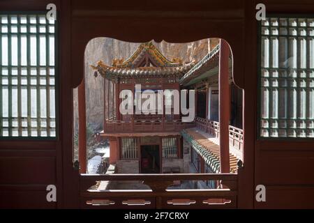 XuanKong si (temple suspendu) au pied de la montagne Hengshan dans la province du Shanxi, à environ 300 miles au sud-ouest de Beijing, Chine. Banque D'Images