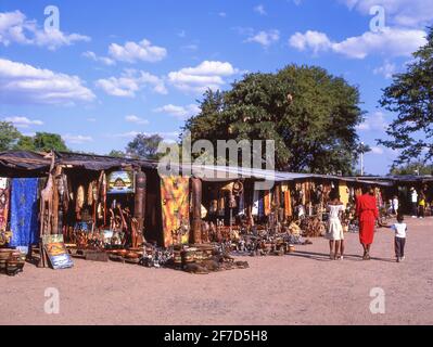 Boutiques de souvenirs d'Afrique, les chutes Victoria (Mosi-oa-Tunya), Livingstone, Province du Sud, Zambie Banque D'Images