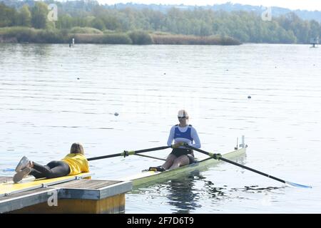 GRETA JAANSON d'Estonie en action lors de l'épreuve préliminaire des Sculpts uniques des femmes à la régate de qualification olympique européenne du lac Varèse le 5 avril 2021 à Varèse, Italie Banque D'Images