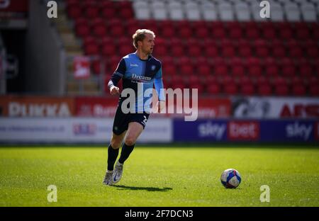 Rotherham, Royaume-Uni. 05 avril 2021. Jack Grimmer de Wycombe Wanderers pendant le championnat Sky Bet derrière des portes fermées match entre Rotherham United et Wycombe Wanderers au New York Stadium, Rotherham, Angleterre le 5 avril 2021. Photo d'Andy Rowland. Crédit : Prime Media Images/Alamy Live News Banque D'Images