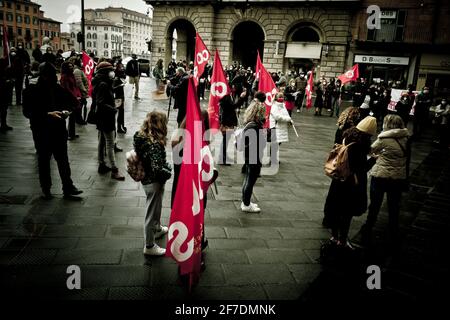 Grève des travailleurs scolaires Pise Italie le 2021 mars Banque D'Images
