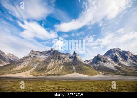 Montagnes de l'île de Baffin, Col d'Akshayak, Canada. Banque D'Images
