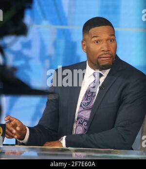 New York, NY, États-Unis. 06e avril 2021. Michael Strahan à Good Morning America à New York le 06 avril 2021 crédit : RW/Media Punch/Alay Live News Banque D'Images