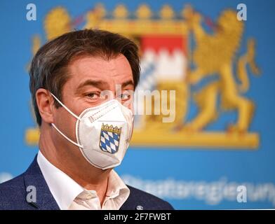 Munich, Allemagne. 07e avril 2021. Markus Söder (CSU), Premier ministre de Bavière, assiste à une dernière conférence de presse après la réunion du cabinet bavarois. Credit: Peter Kneffel/dpa/Alay Live News Banque D'Images