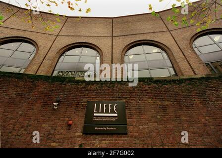 Le bâtiment LIFFE dans la ville novembre 2000(The London International Contrats à terme financiers et échange d'options) Banque D'Images