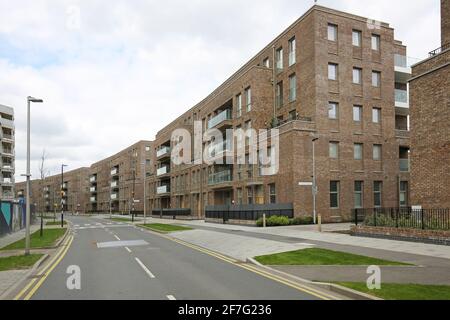 Nouveaux immeubles d'appartements dans le quartier Fielders, partie de l'immense nouveau Barking Riverside Development dans la banlieue est de Londres, Royaume-Uni Banque D'Images