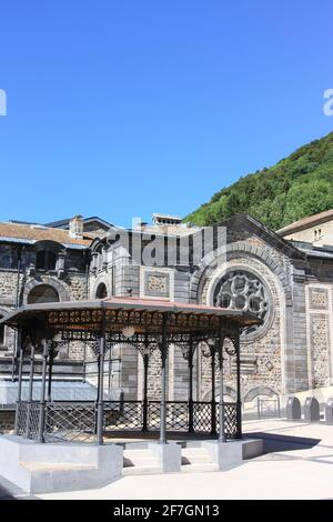 Thermes Spa et sources thermales, station de ski du Mont-Dore dans le Puy-de-Dôme, Auvergne-Rhône-Alpes dans le massif Central, France Banque D'Images