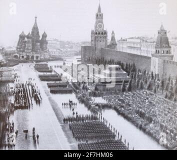 Défilé de la victoire sur la place Rouge à Moscou le 24 juin 1945. Banque D'Images