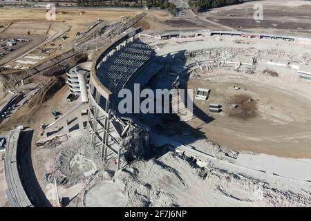 Une vue générale du SDCCU Stadium étant démoli, samedi 20 février 2021 à San Diego, en Californie (Dylan Stewart/image of Sport) Banque D'Images