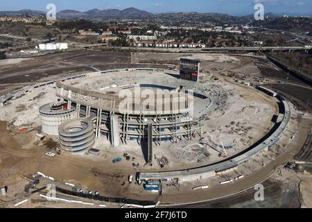 Une vue générale du SDCCU Stadium étant démoli, samedi 20 février 2021 à San Diego, en Californie (Dylan Stewart/image of Sport) Banque D'Images