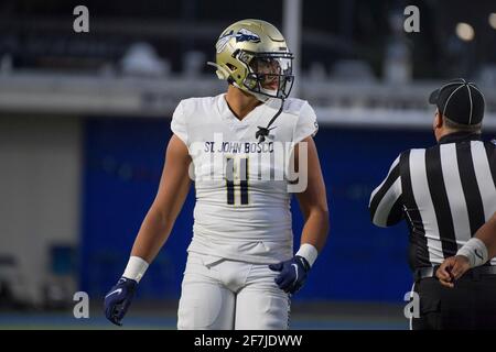St. John Bosco Braves Tight End Matayo Uiagalelei (11) lors d'un match de football de l'école secondaire, samedi 20 mars 2021 à Santa Ana, en Californie St. John Bosco Banque D'Images