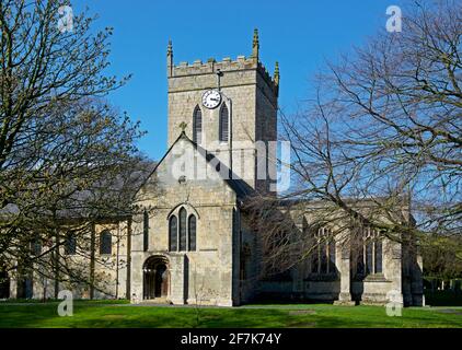 Église Saint-Nicolas dans le village de North Newbald, East Yorkshire, Angleterre Banque D'Images