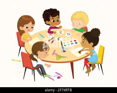 boy-and-girl-s-assoient-la-table-ronde-et-dessine-l-image-avec-de-l