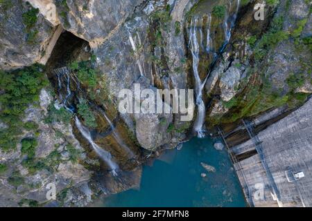 Vue aérienne du marais de Camarasa et de la gorge de Mu (Segre, la Noguera, Catalogne, Espagne) ESP: Vista aérea del embalse de Camarasa (Lérida, Cataluña) Banque D'Images