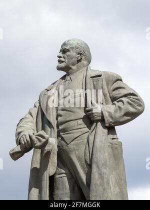 Bélarus. Gomel. Monuments et sculptures. Monument à V.I. Lénine sur la place portant son nom dans la ville de Gomel. Banque D'Images