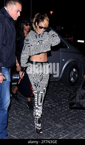 Sopot, Pologne. 7 juillet 2013 Rihanna aller à l'hôtel Banque D'Images