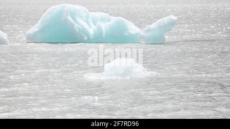 Morceaux de glace de la fonte des glaciers, foyer sélectif. Banque D'Images