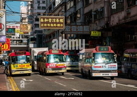 Hong Kong, novembre 2019 : mini-gare routière à Hong Kong Banque D'Images