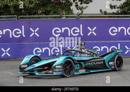 04/10/2021, Rome, Circuito di Roma, ABB Formula E WM Rome: Training, # 10 Sam Bird (GBR), Team Jaguar Racing (Suisse/Croatie OUT) Banque D'Images