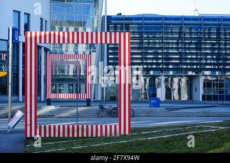 Garching, Munich, Bavière, Allemagne, février 21, 2021: Campus Garching est un campus de l'Université technique de Munich et un certain nombre d'autres PÉC Banque D'Images