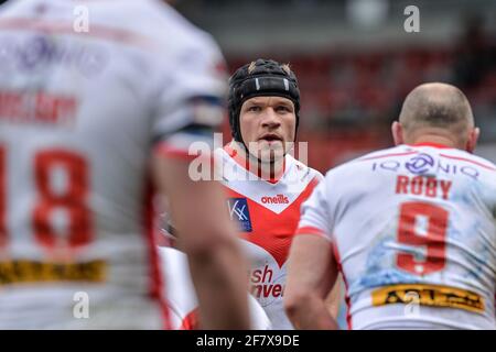 St. Helens, Angleterre - 10 avril 2021 - Jonny Lomax de St Helens pendant la coupe de défi de rugby Betfred Round 3 St. Helens vs Leeds Rhinos au stade Totally Wicked, St. Helens, Royaume-Uni Dean Williams/Alay Live News Banque D'Images