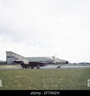 Boeing (Mc Donnell Douglas) Phantom II F-4G de la 52e Escadre de chasseurs tactiques de l'American Air Force au Luchtbase Jever en Allemagne de l'Ouest. Banque D'Images