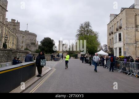 10 avril 2021 - Windsor Royaume-Uni : vue à l'extérieur du château de Windsor décès du prince Philip Banque D'Images