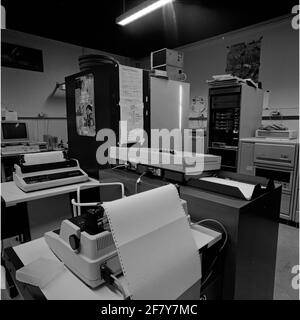 Intérieur du Centre de calcul du Kim (Institut royal de la Marine) en décembre 1989. Banque D'Images