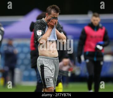 Londres, Angleterre, le 10 avril 2021. Tom Lees de Sheffield a été abattu mercredi lors du match de championnat Sky Bet au Kiyan Prince Foundation Stadium, Londres. Le crédit photo devrait se lire: David Klein / Sportimage Banque D'Images