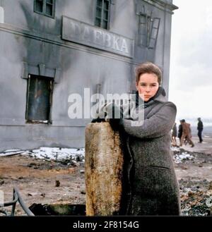 DOCTOR ZHIVAGO 1965 film MGM avec Geraldine Chaplin comme Tonya Gromeko Banque D'Images