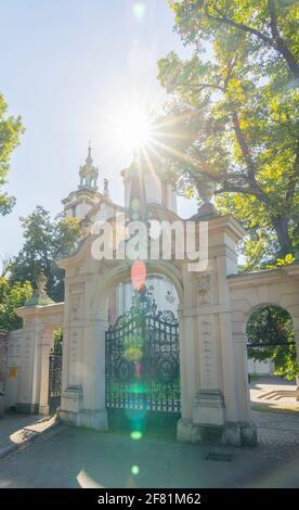 Cracovie Pologne août 2020. Église de Skalka et monastère Pauline, Cracovie, Pologne Banque D'Images