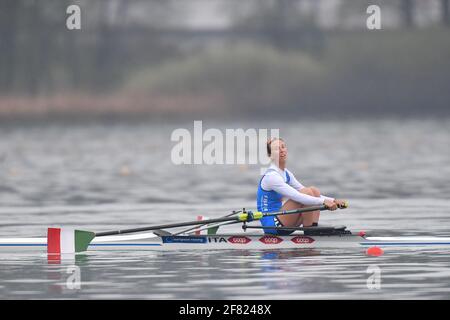 Varese, Italie. 11 avril 2021. Arianna Noseda (Italie), Sculpture individuelle légère pour femmes pendant les Championnats d'Europe d'aviron 2021, Canoying à Varese, Italie, avril 11 2021 crédit: Independent photo Agency/Alamy Live News Banque D'Images