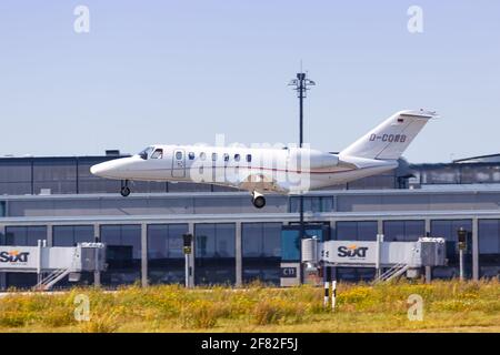 Berlin, Allemagne – 29 août 2017 : avion Cessna Citation CJ3 à l'aéroport Schoenefeld de Berlin (SXF) en Allemagne. Banque D'Images