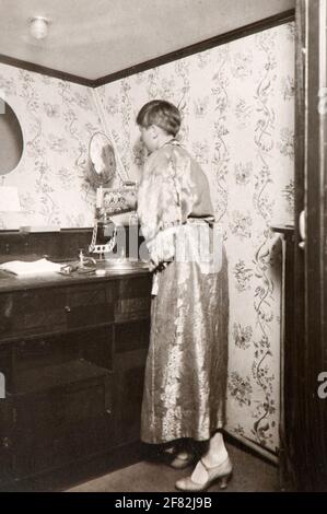 Vue de l'intérieur de la cabine passager du bateau Graf Zeppelin. Banque D'Images