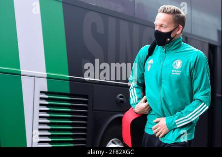 UTRECHT, PAYS-BAS - AVRIL 11 : Jens Toornstra de Feyenoord Rotterdam pendant le match Eredivisie entre le FC Utrecht et Feyenoord à Stadion Galgenw Banque D'Images