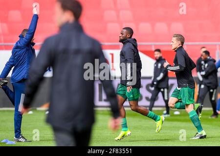 UTRECHT, PAYS-BAS - AVRIL 11: Lutscharel Geertruida de Feyenoord Rotterdam, Jens Toornstra de Feyenoord Rotterdam pendant le match Eredivisie betwee Banque D'Images