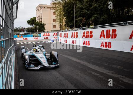 05 Vandoorne Stoffel (bel), Mercedes-Benz EQ Formula E Team, Mercedes-Benz EQ Silver Arrow 02, action pendant l'ePrix de Rome 2021, 4e manche du Championnat du monde de Formule E 2020-21, sur le circuit Cittadino dell'EUR du 9 au 11 avril, à Rome, Italie - photo Germain Hazard / DPPI Banque D'Images