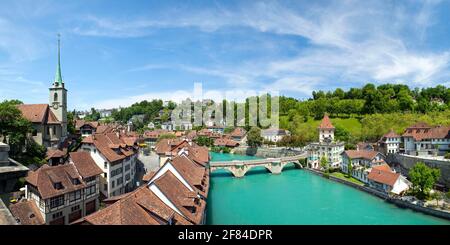 Rivière Aare, vue panoramique depuis Nydeggbruecke, Unterbruecke, Mattenhof, Berne, Suisse Banque D'Images