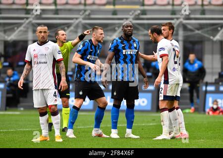 Milan, Italie. 11 avril 2021. Romelu Lukaku (9) de l'Inter Milan vu pendant la série UN match entre l'Inter Milan et Cagliari Calcio au San Siro à Milan, Italie. (Crédit photo : Gonzales photo/Alamy Live News Banque D'Images