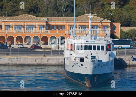 Ancien bâtiment de l'autorité portuaire de Corfou en Grèce Banque D'Images