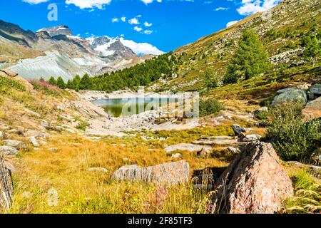 Lac Grunsee près de Zermatt en Suisse Banque D'Images