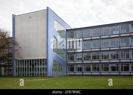 Bâtiment IBW (Institut de formation professionnelle et professionnelle) de l'Université de Cologne sur la rue Herbert-Lewin dans le quartier Lindenthal, Cologn Banque D'Images